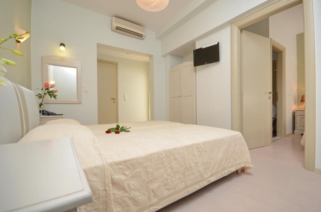 Blue Sky Aparthotel Naxos City Стая снимка