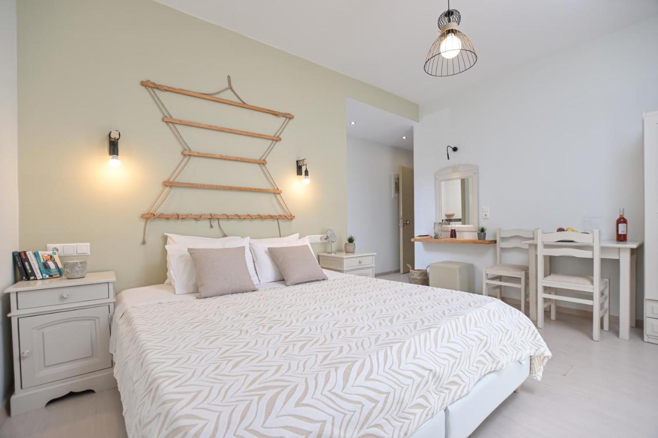 Blue Sky Aparthotel Naxos City Екстериор снимка
