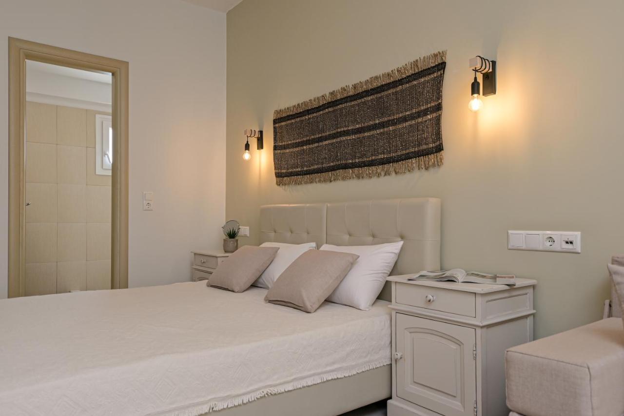 Blue Sky Aparthotel Naxos City Екстериор снимка